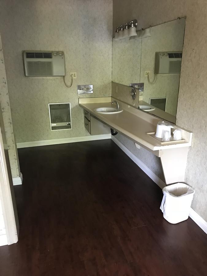 אנהיים Akua Motor Hotel מראה חיצוני תמונה